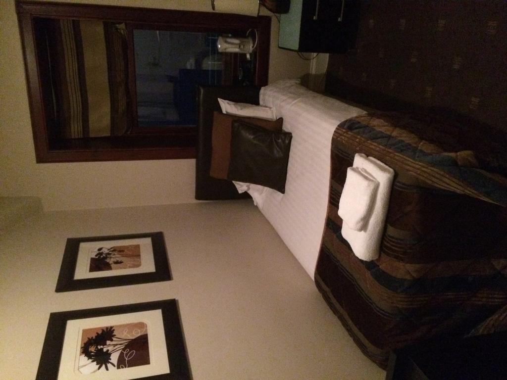 The Spinnaker Hotel Gourock Bilik gambar