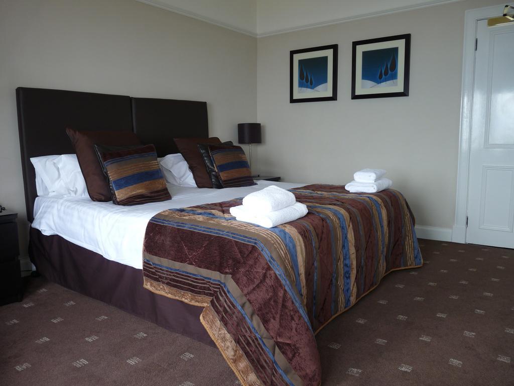 The Spinnaker Hotel Gourock Bilik gambar